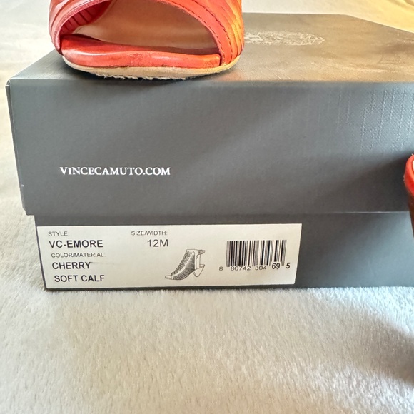 Size 12 Vince Camuto Red Emore Leather Woven Sandal - Picture 13 of 13